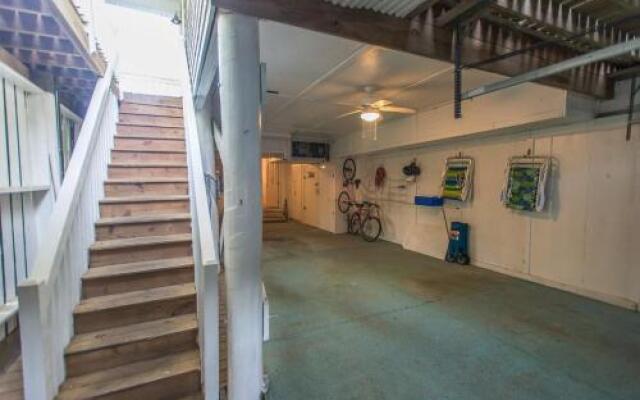 210 W Cooper - Seaesta on 2nd