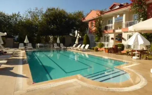 Safak Apart Hotel