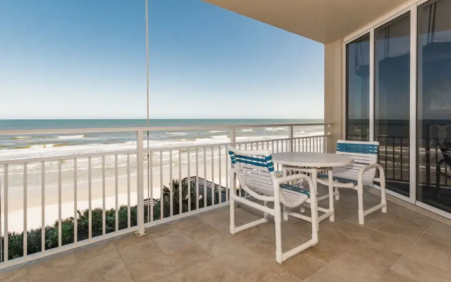 SR201 Surf & Racquet by RedAwning