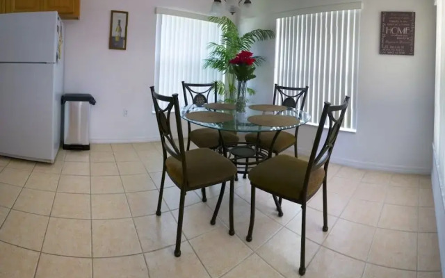 Legacy Park Holiday Home 361