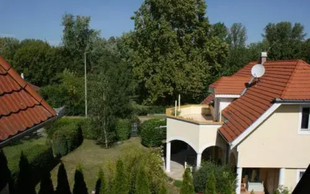 Árnyas Apartmanház