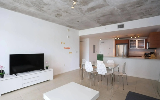 Design District Midtown Apartments by NUOVO