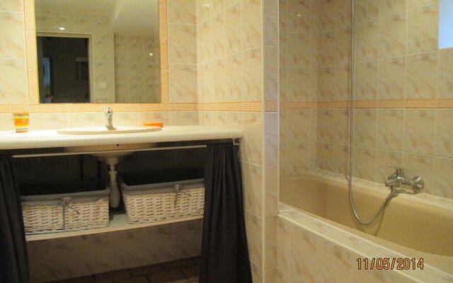 Maisons de Vacances La Petite Barjoune