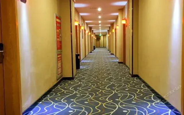 7天优品酒店(商丘火车站步行街店)