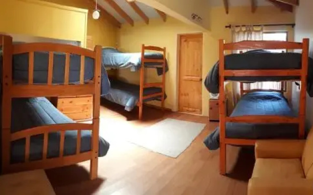 Hostal El Colibri