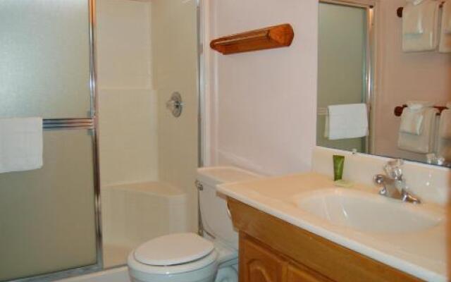 RedAwning Cabin #5N Edmunds Place