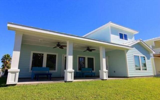 Private Beach Side Island Gem Home by Redawning