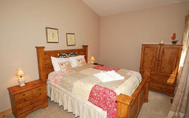 RedAwning Ponca Holiday home