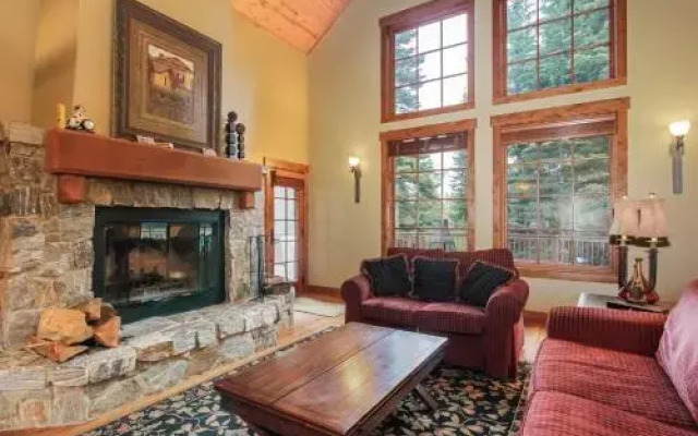 Discovery Chalet 164