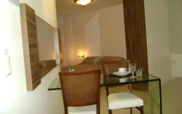 Boa Viagem 420 Apart Hotel