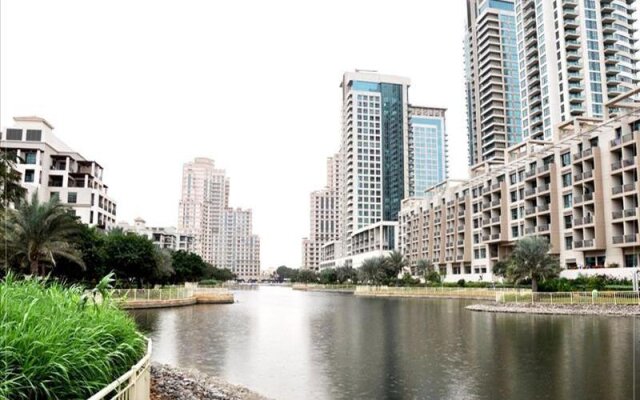 Dubai Apartments - The Greens - Golf Tower