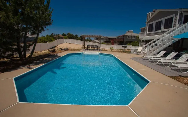Dancing In The Moonlight - 6 Br Home