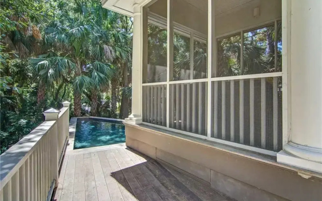 Low Oak Woods 353 by RedAwning