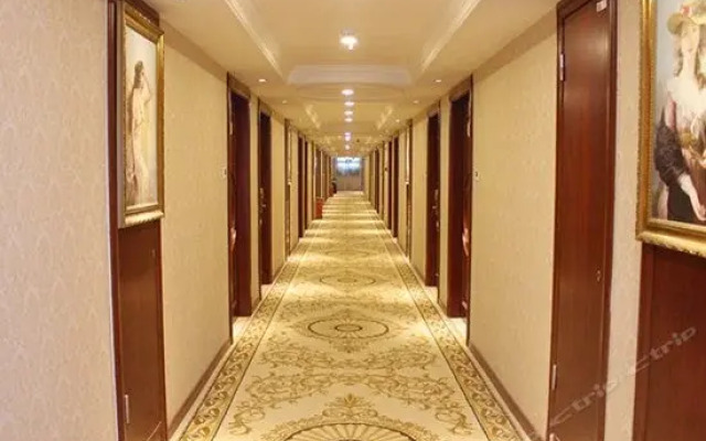 Vienna 3 Best Hotel (Yichang Wanda Sanxia Tourist Center)