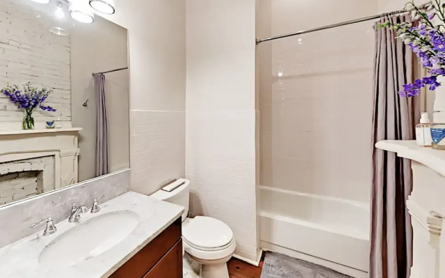 Germantown Gem - 4 Br Home