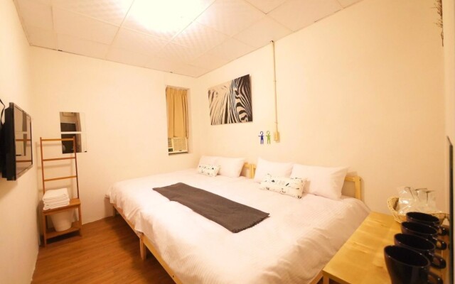 台中逢甲尼克旅店