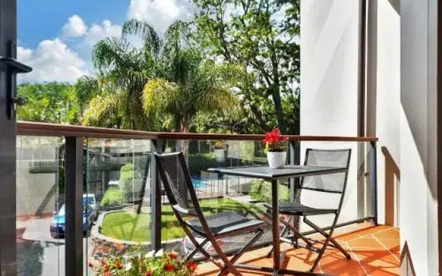 Takapuna Beach Accommodation
