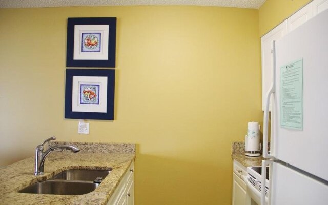 TradeWinds 408 by RedAwning