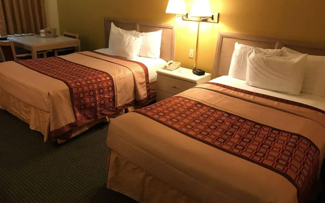 Budget Host Inn Sandusky