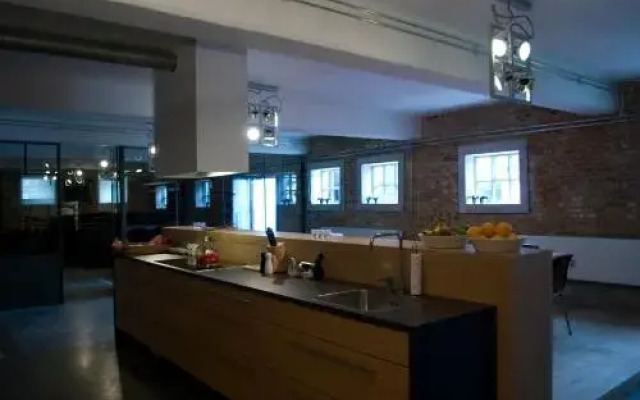 Cour 8 Lofts
