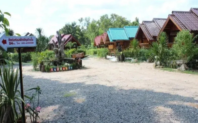 Pungluang Resort
