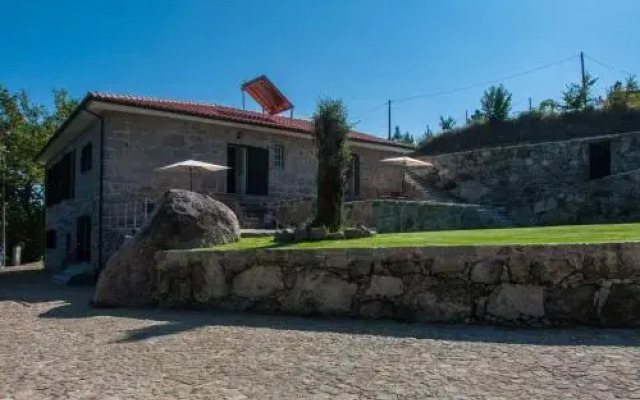 Casa Nos Penedos