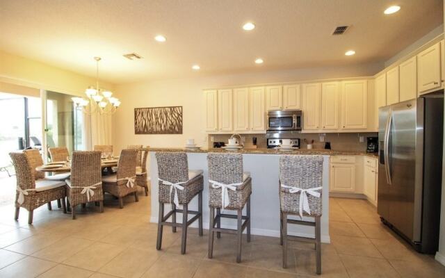 ACO PREMIUM - 7 bd with pool/spa (1728)