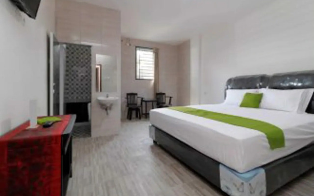 Royal Home Guesthouse