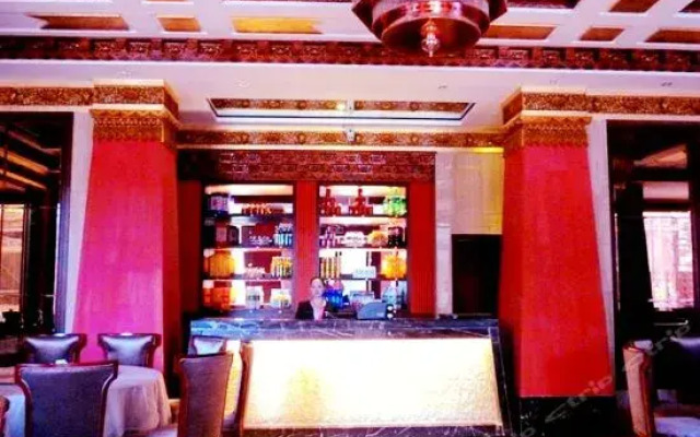 Daocheng Lanka Holiday Hotel