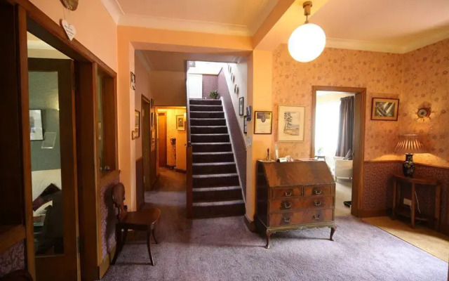 Sunnyside Bed  Breakfast