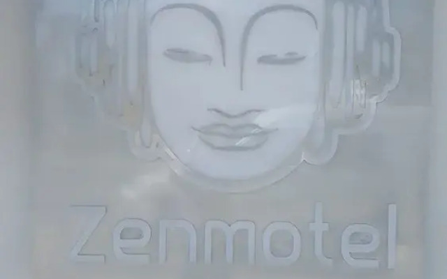 ZenMotel Apartments
