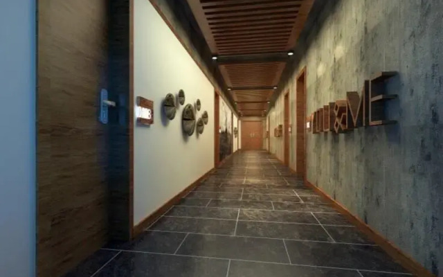 Xiamen Mio Theme Hotel