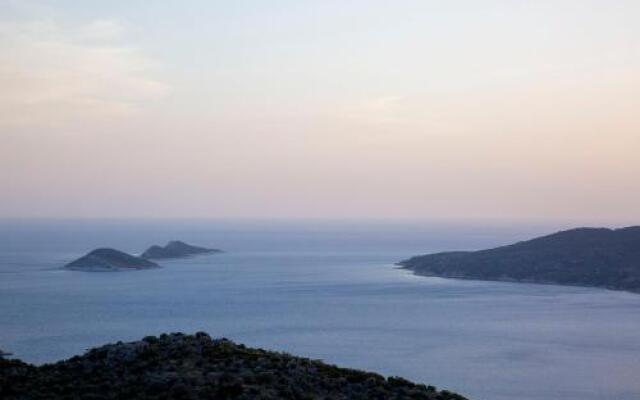 Villa Ege by Akdenizvillam