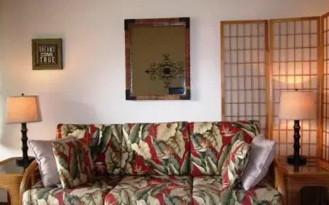 Kihei Bay Surf #126 - Studio Br Condo