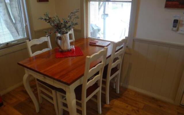 Autumn Affair Cottage 6