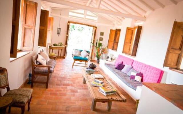 La Casa De La Canada By Casas Del Sur