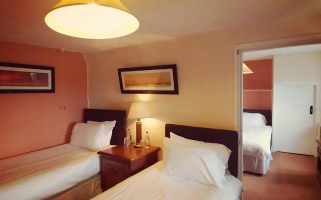 Unicorn Hotel
