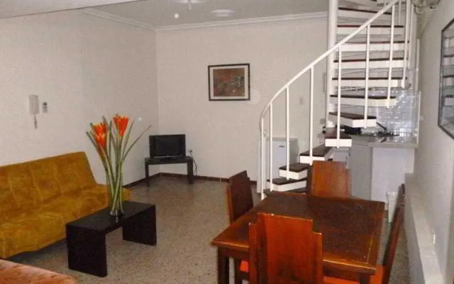 Tom Suites Hotel