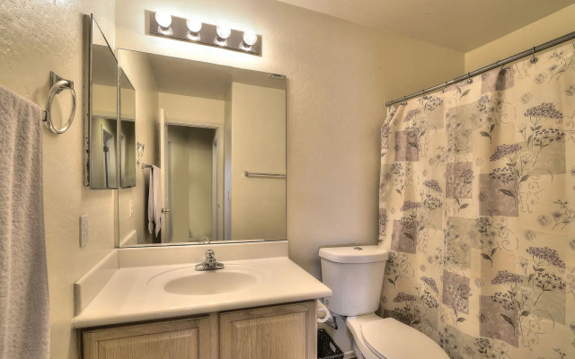 Bel Fleur - 6 Bed Home - Litchfield Park