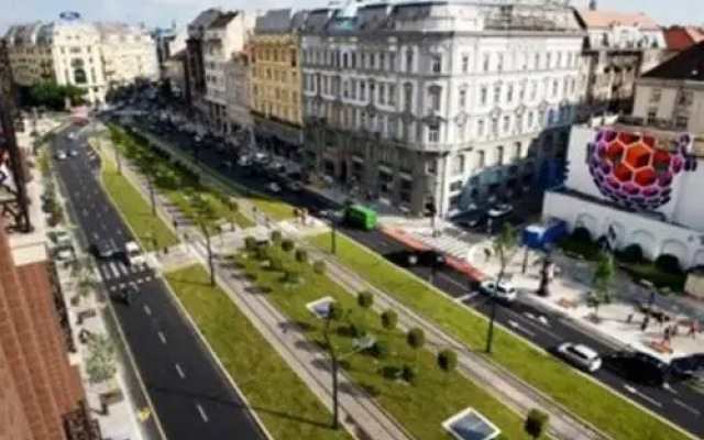Central Design Home Budapest