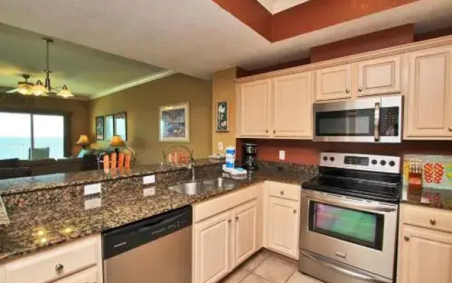 Crystal Shores West 1007