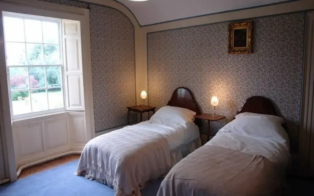 Wootton House