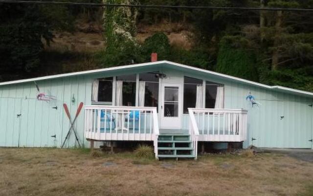 The Cottage at Lagoon Point