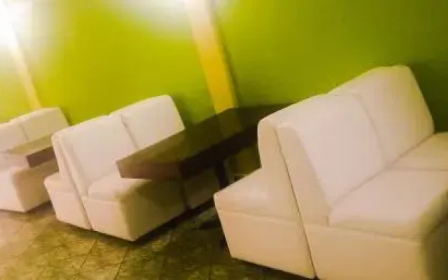 Green World The Hostel