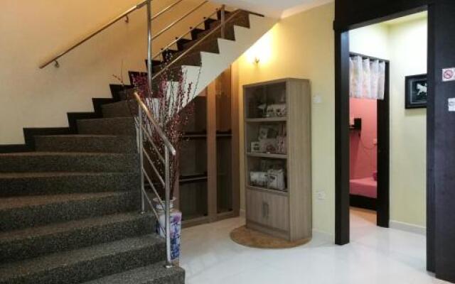 Angel's Penang Homestay