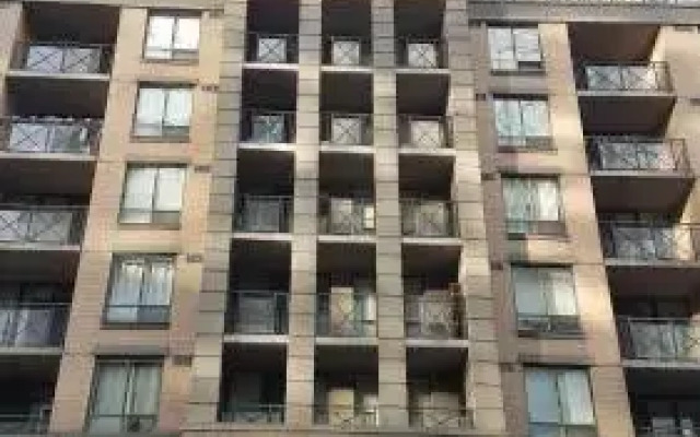 Toronto Luxury Accommodations - University Plaza