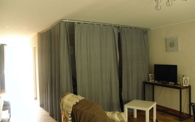 Gîte Les Arcades Entre Mont et Merveille