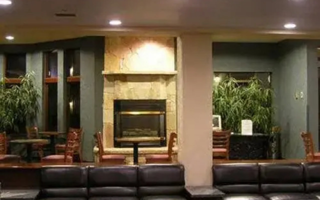 Lionshead Inn