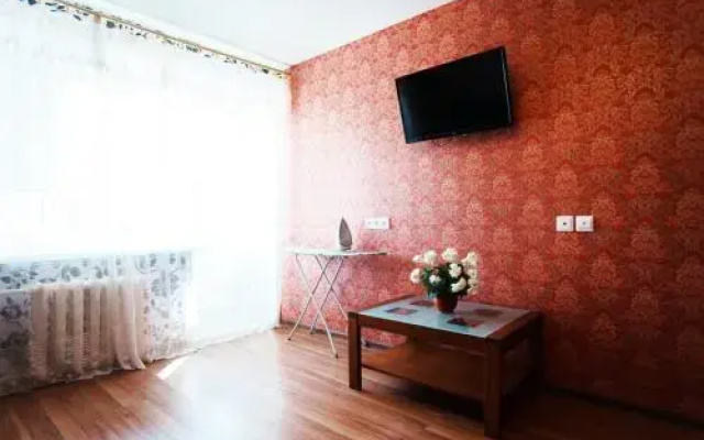 Apartments Na Mira 80a