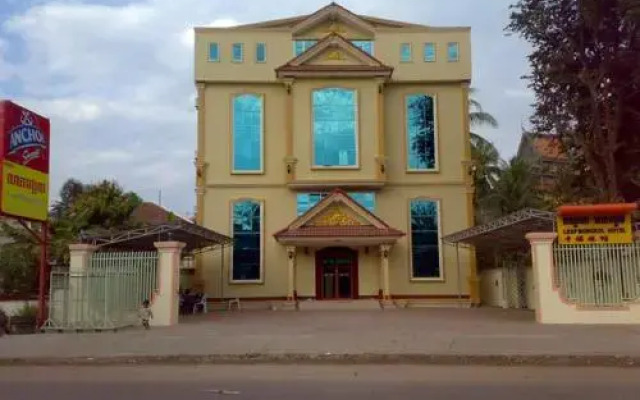 Leap Mong Kol Hotel